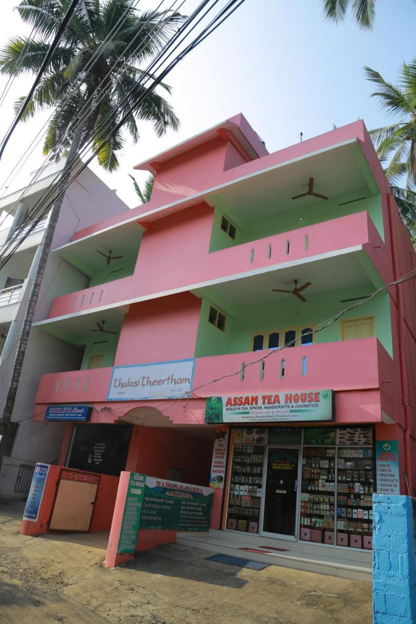 Shirleys Beach Hotel Kovalam Extérieur photo